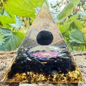 piramide orgonite