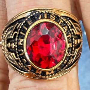 anello cristallo rosso